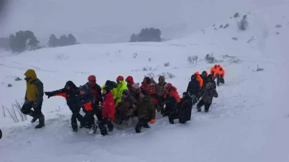 Artvin’de çığ altında kalan çobanlardan birinin daha cansız bedeni bulundu
