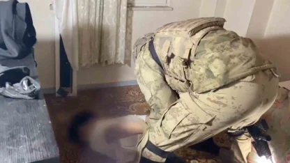 Aydın’da terör örgütlerine yönelik eş zamanlı operasyon: 5 gözaltı