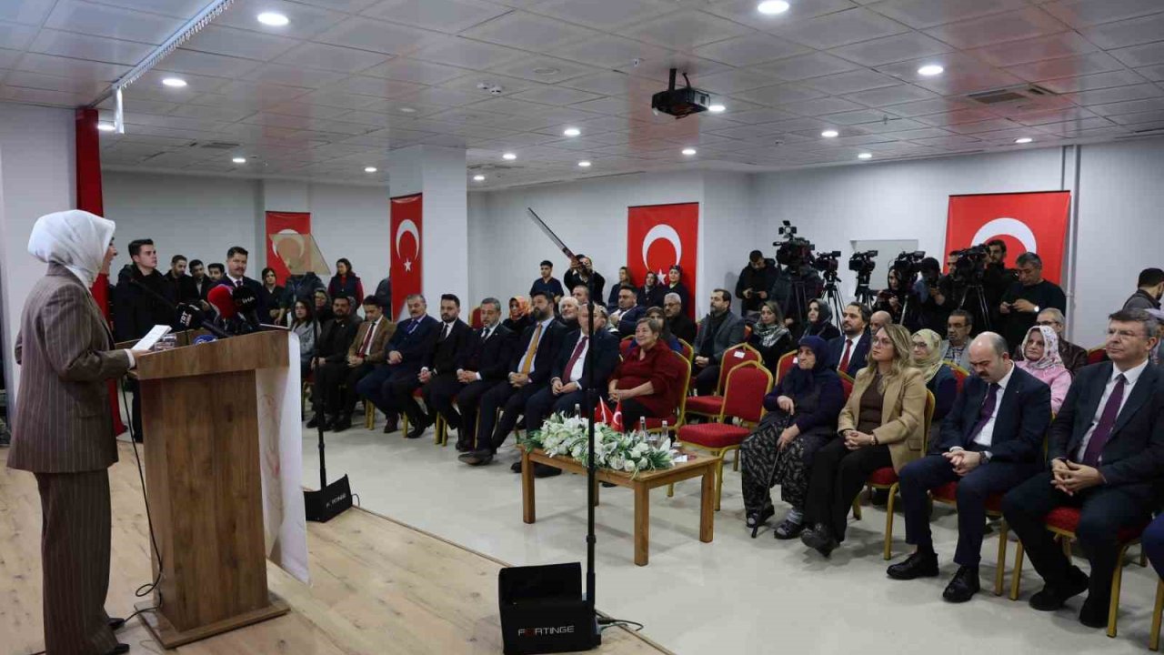 Bakan Göktaş "Yaşlılara yönelik hizmetleri bütüncül bir yaklaşımla sürdürüyoruz"