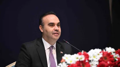 Bakan Kacır: "175 nitelikli araştırmacı, TÜBİTAK Uluslararası Lider ve Genç Araştırmacılar programlarımızın 2025 yılı çağrısına başvurdu"