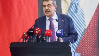 Bakan Tekin: "İstanbul’da asrın hırsızlığı var. Bunu saklamak için  karnelerden Atatürk’ün fotoğrafının kaldırdığı yalanına sarılıyorlar"