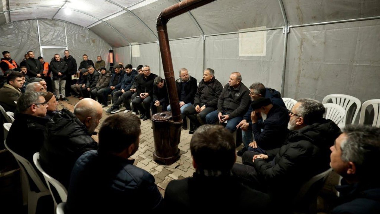 Bakan Yerlikaya, Yalova’da şehit polis Yasin Koçyiğit’in ailesini ziyaret etti