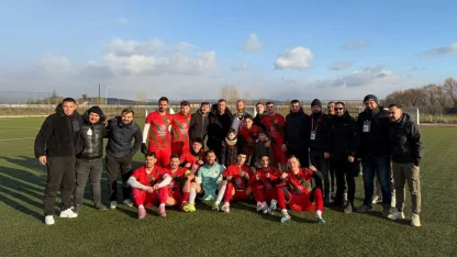 Balıköy Gençyurduspor’dan çifte şampiyonluk sevinci