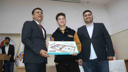 Başkan Atlı: "Kalbindekini aklına getirip, aklındakini dilinle ikna edebilmek cesaret işidir"