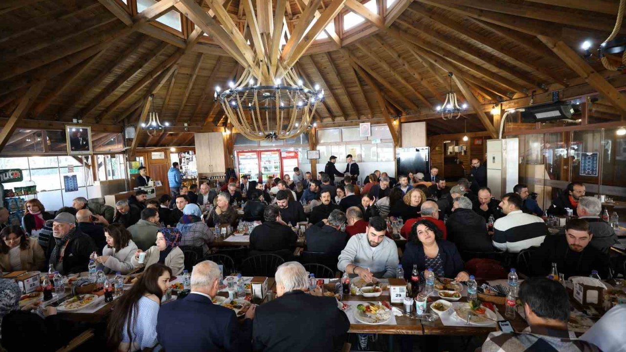 Başkan Balaban gazetecileri ağırladı