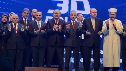 Başkan Büyükkılıç, Cumhurbaşkanı Erdoğan ile 30 Bin km Bölünmüş Yol Töreni’nde görüştü