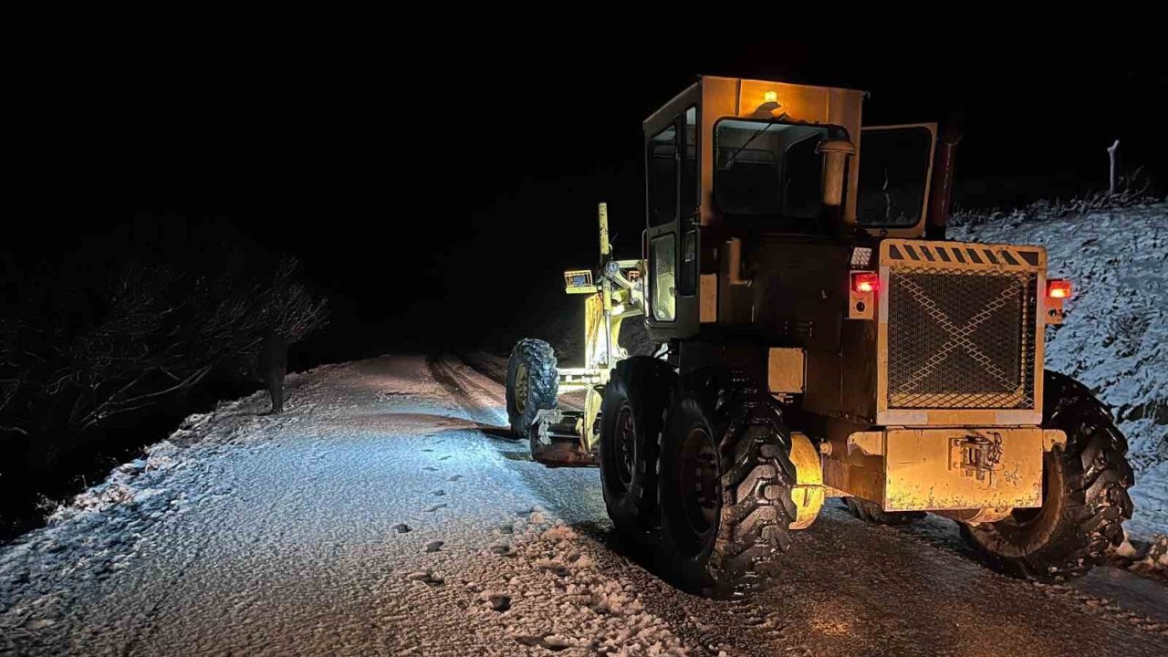 Başkan Çerçioğlu: "Karla mücadele çalışmalarımız aralıksız devam ediyor"