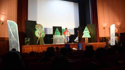 Başkan Çerçioğlu Sökeli çocukları tiyatro ile buluşturdu