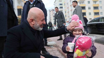 Başkan Çolakbayrakdar: "Soğuk günlerde gönülleri ısıtıyoruz"