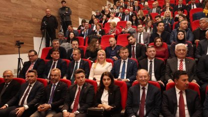 Başkan Şeniz Doğan’a EGF’den ödül