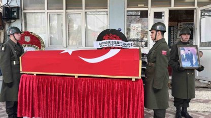 Bayındır Kıbrıs Gazisi’ni uğurladı