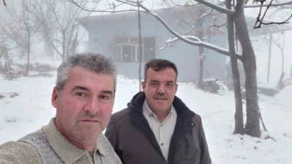 Beyaz örtüyü gören Aydınlılar zirveye tırmandı