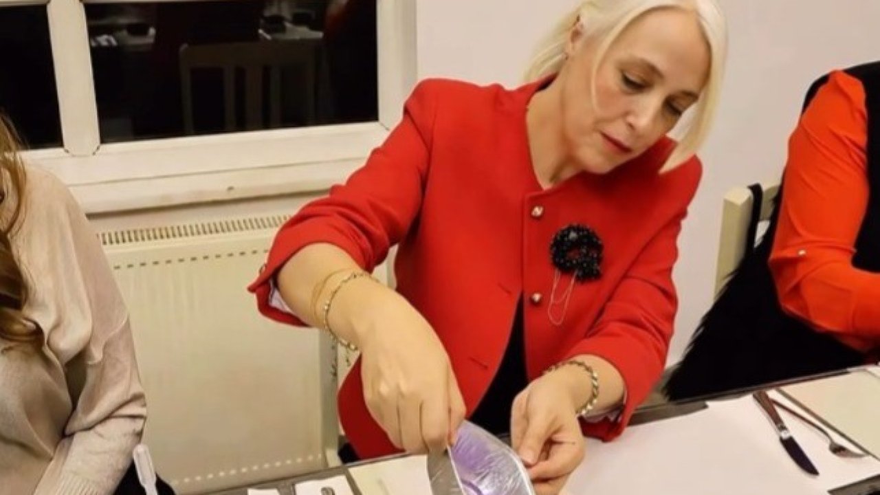 Bilecik’te polis eşlerinden dayanışma dolu mum atölyesi