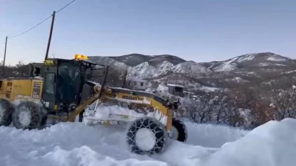 Bingöl’de kapalı köy yollarının büyük bölümü ulaşıma açıldı: 24 köy yolunda çalışmalar sürüyor