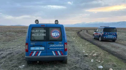 Birlikte ava gittiği arkadaşını yanlışlıkla kafasından vurdu