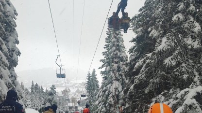 Bursa Uludağ’da telesiyej arızası nedeniyle mahsur kalan 51 kişi kurtarıldı