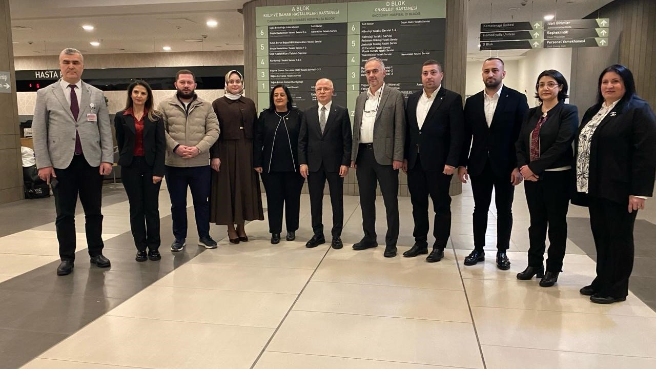 Bursa’da 2026’nın ilk bebeği Şehir Hastanesi’nde dünyaya gözlerini açtı