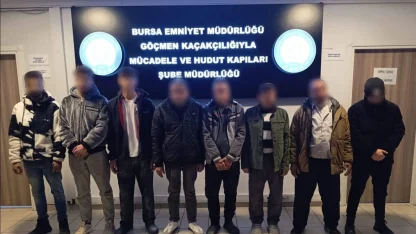 Bursa’da kaçak yabancı işçi operasyonu: 8 kişi yakalandı, 1 şüpheli gözaltında