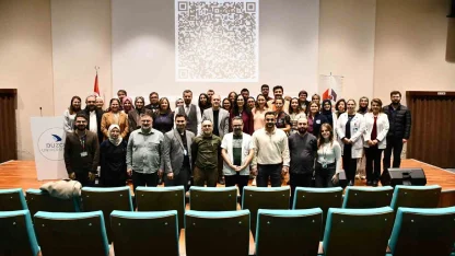 Bütün dünyanın mücadele ettiği bir enfeksiyon hastalığı