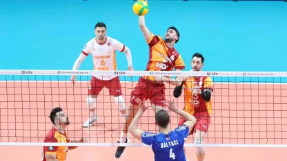 CEV Şampiyonlar Ligi: Galatasaray: 3 - Halkbank: 1