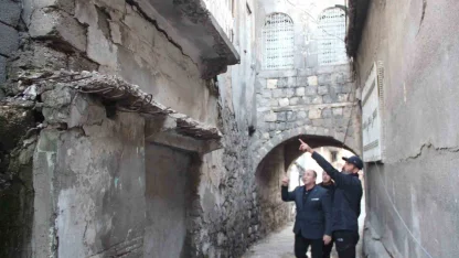 Cizre’de 200 yıllık tarihi kemerli ev yıkılma tehlikesiyle karşı karşıya