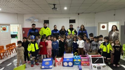 Cizre’de minik öğrenciler polislik mesleğini tanıdı