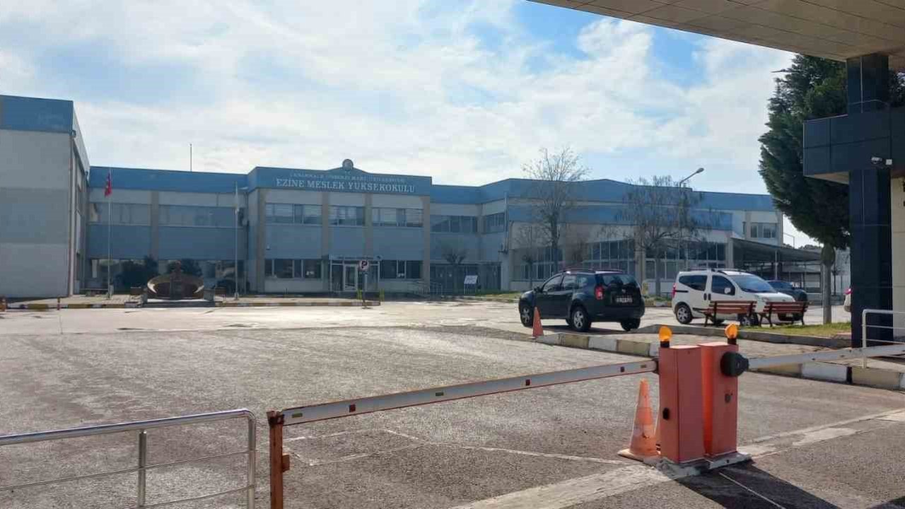 ÇOMÜ’de sistemde usulsüzlük yapan personel olayının detayları ortaya çıktı