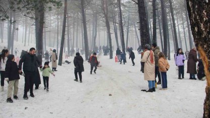 Çorum’da kar festivali vatandaşların akınına uğradı