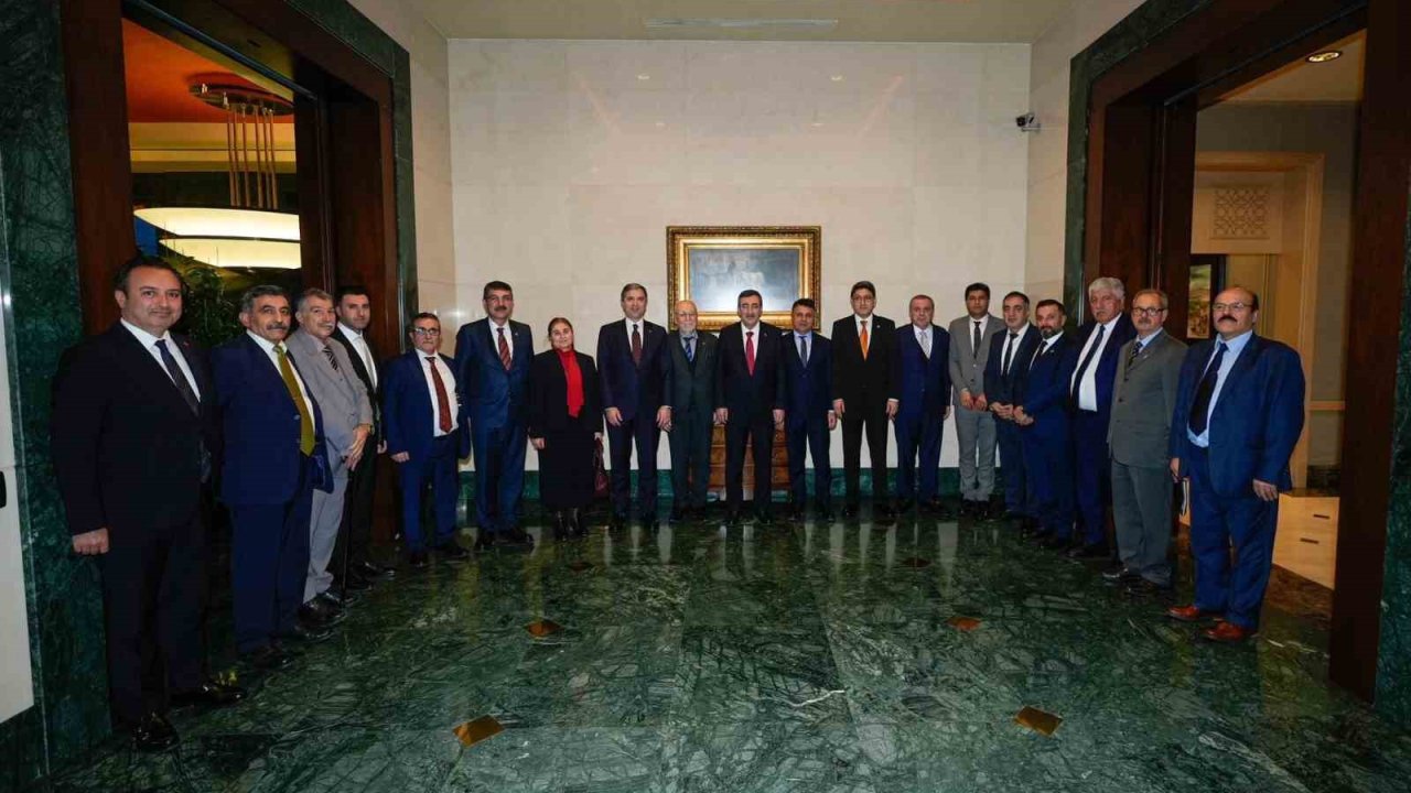 Cumhurbaşkanı Yardımcısı Yılmaz: "Avrupa’dan gelen Ezidi toplumu temsilcilerini Cumhurbaşkanlığı Külliyesi’nde misafir ettik"