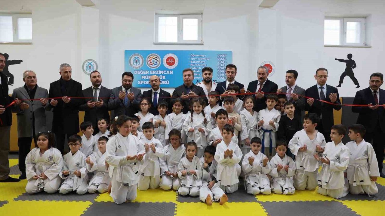 Değer Erzincan Müftülük Spor Kulübü hizmete açıldı
