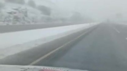 Denizli emniyeti sürücülere kar yağışı sonrası uyarıda bulundu