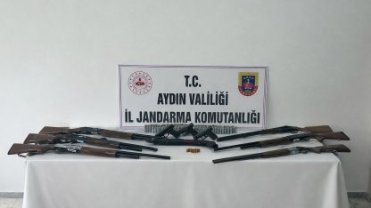 Didim’de ruhsatsız silah operasyonu