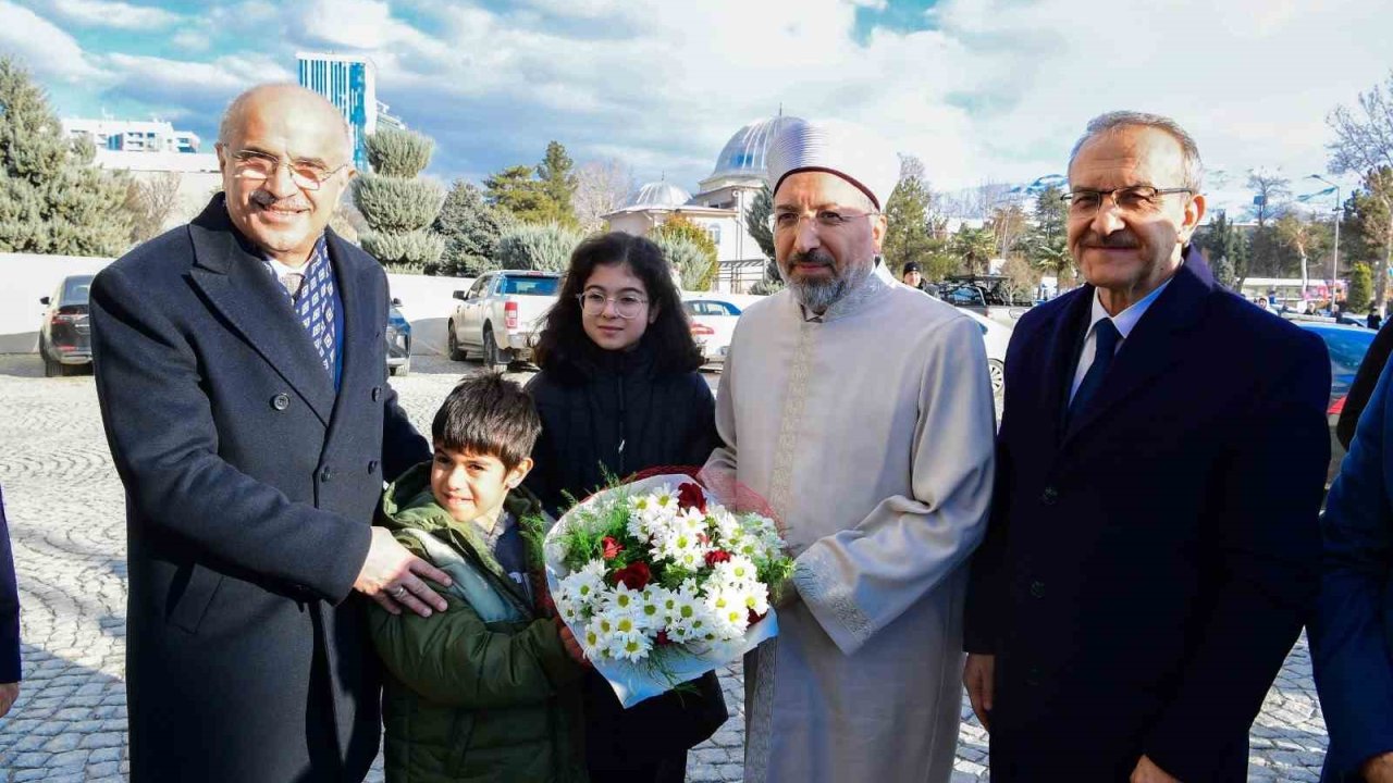 Diyanet İşleri Başkanından Başkan Er’e cami teşekkürü