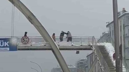 Diyarbakır’da bir şahıs çocukları öldüresiye dövdü: O anlar kamerada