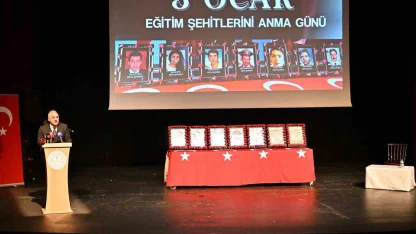 Diyarbakır’da terör saldırısında hayatını kaybedenler anıldı