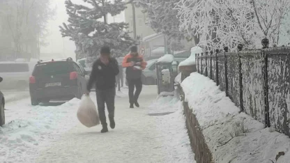 Dondurucu soğukların etkili olduğu Ardahan’da hayat durma noktasına geldi