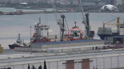 Dron saldırısına uğrayan gemi Samsun Limanı’na demirledi