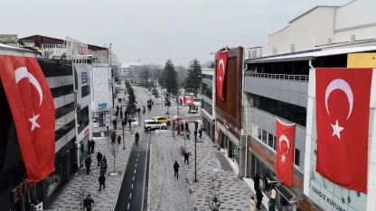 Düzce birlik oldu, sokaklar Türk bayrakları ile donatıldı