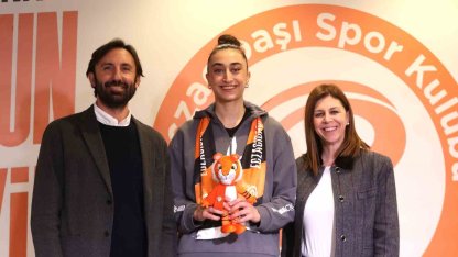 Eczacıbaşı Dynavit, Elif Şahin ile ’yola devam’ dedi