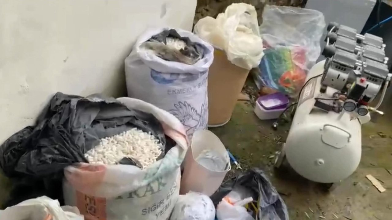 Edirne’de evini uyuşturucu imalathanesine çevirmiş: Operasyonda 117 kilo uyuşturucu ele geçirildi