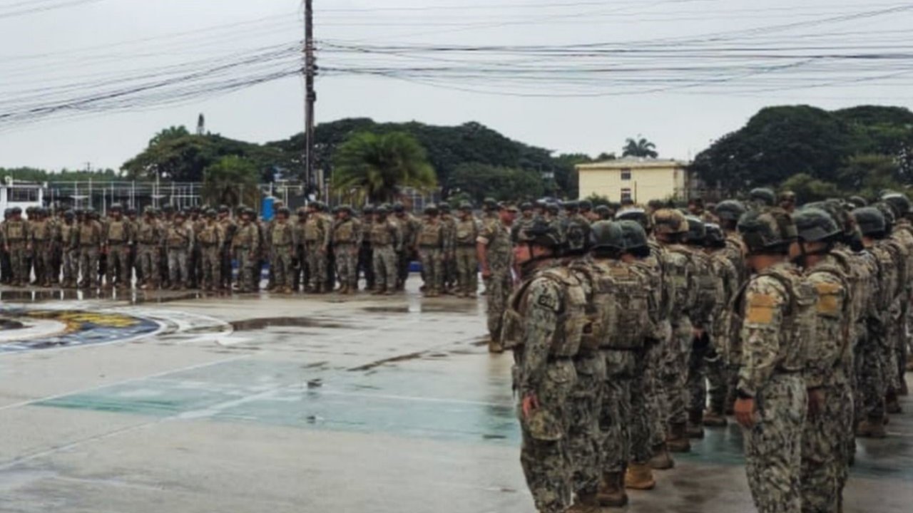 Ekvador’da organize suçla mücadelede 10 bin askerle "Bütüncül Hücum" operasyonu
