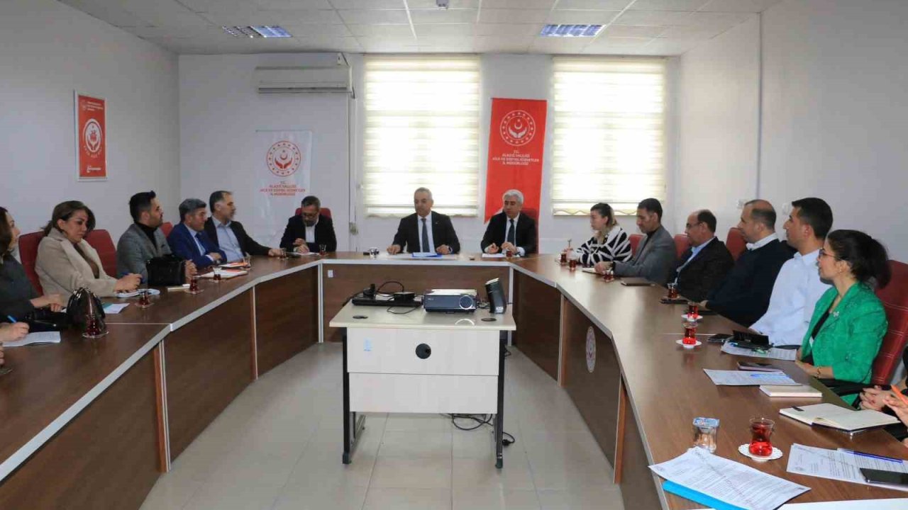 Elazığ’da hizmet değerlendirme toplantısı