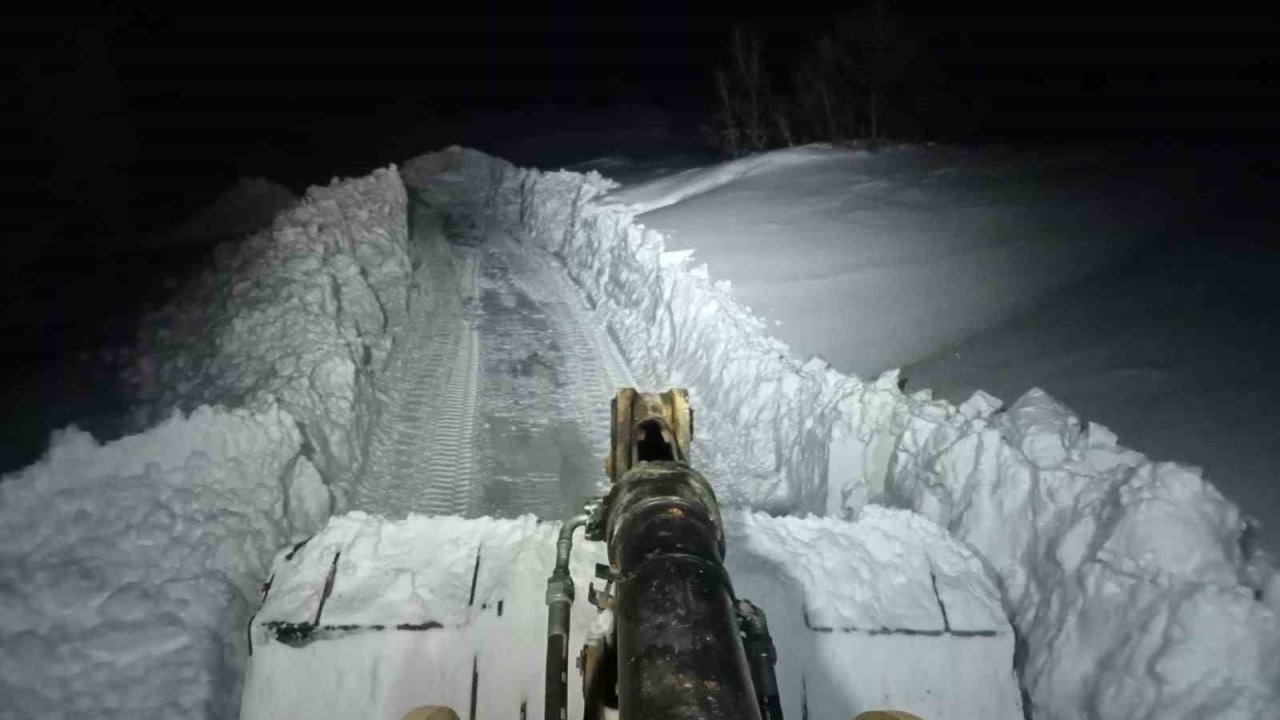 Elazığ’da kapalı köy yolları açıldı