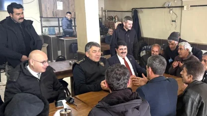 Emniyet Müdür Karaburun’dan, Köprüköy’de ’Huzur toplantısı’