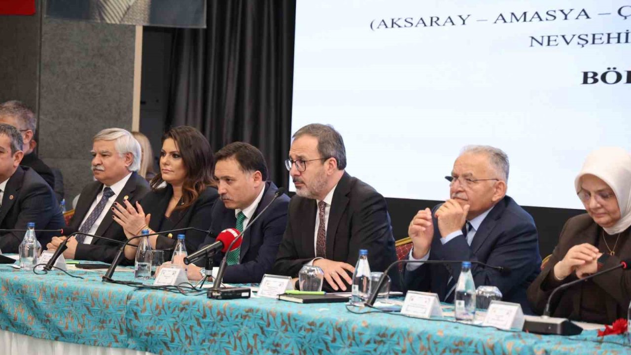 Engelli Bireylerin Sorunlarını Araştırma Komisyonu Başkanı Kasapoğlu: "En geniş kapsamlı veri havuzlarından birini oluşturduk"