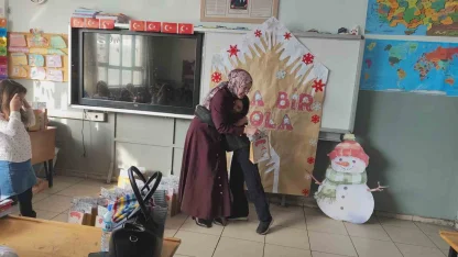 Erciş’te öğrencilerin karne sevinci