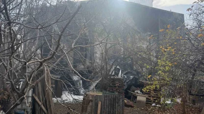 Esenyurt’ta korkutan depo yangını: Dumanlar metrelerce yükseldi