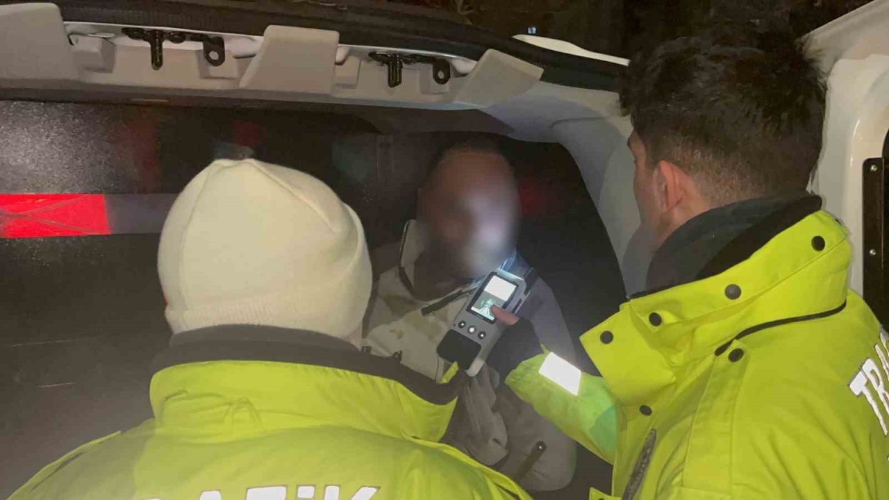 Eskişehir’de 5 gündür polisten kaçan aracın alkollü sürücüsüne 75 bin TL ceza