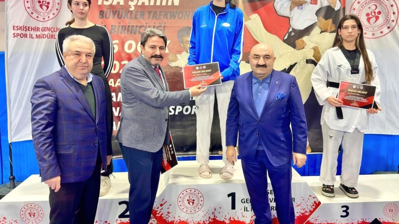 Eskişehir’de Büyükler Taekwondo İl Şampiyonası düzenlendi