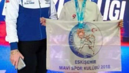 Eskişehir’den katıldığı karate şampiyonasında Türkiye 3’üncüsü oldu